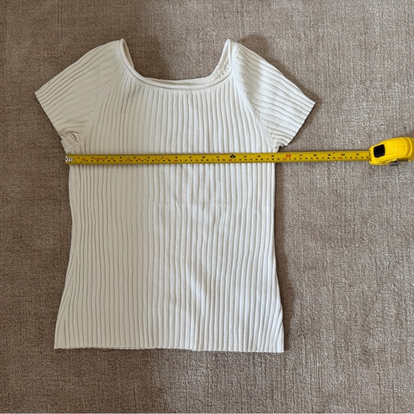 Ivory Ribbed Short Sleeve Top - Picture 2 of 4